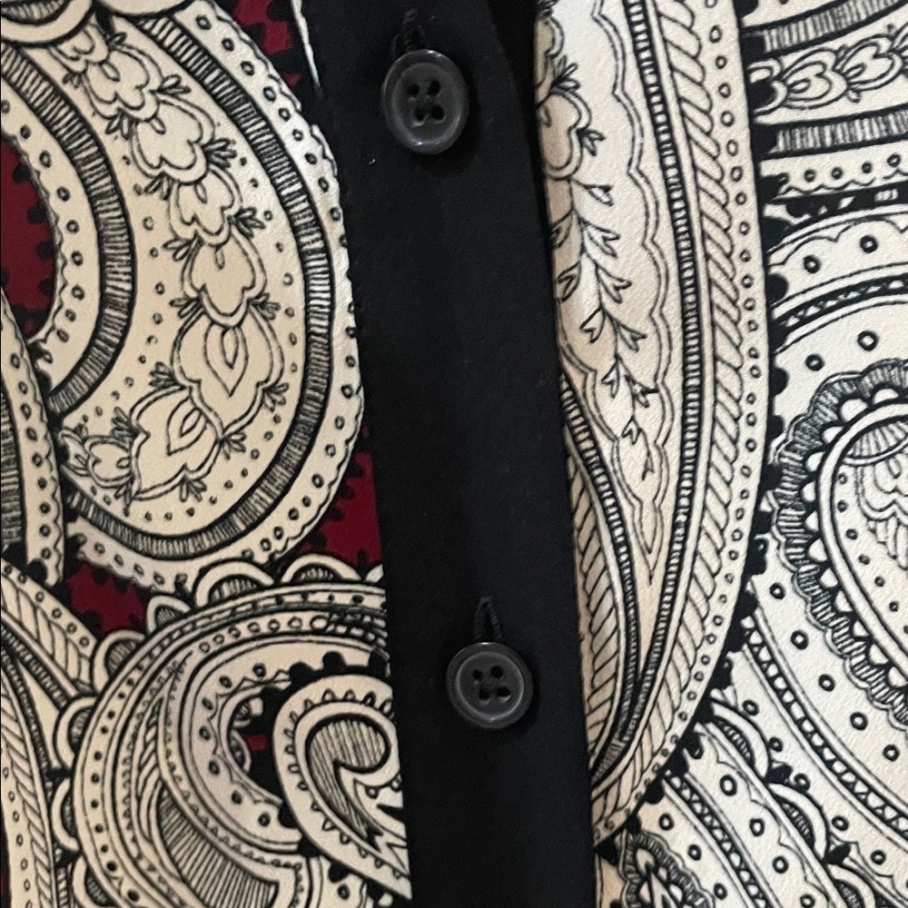 Ann Taylor Petite Paisley Shift Dress in Burgundy, Black, White - Picture 5 of 14